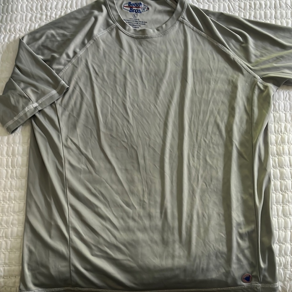 Men’s gray rash, guard, beach Bros size large